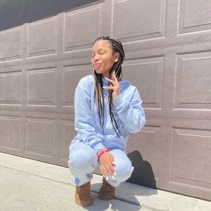 Meet your Posher, Amya